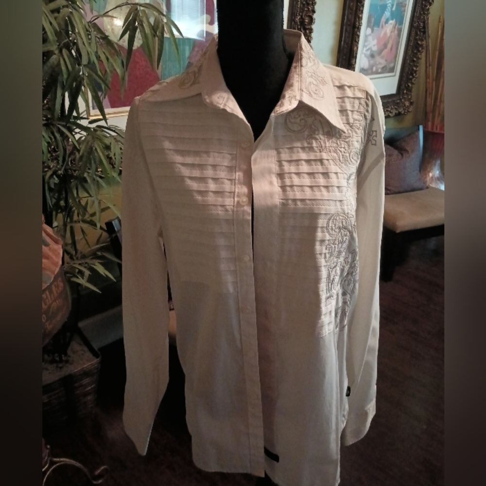 Men's white Fender button down